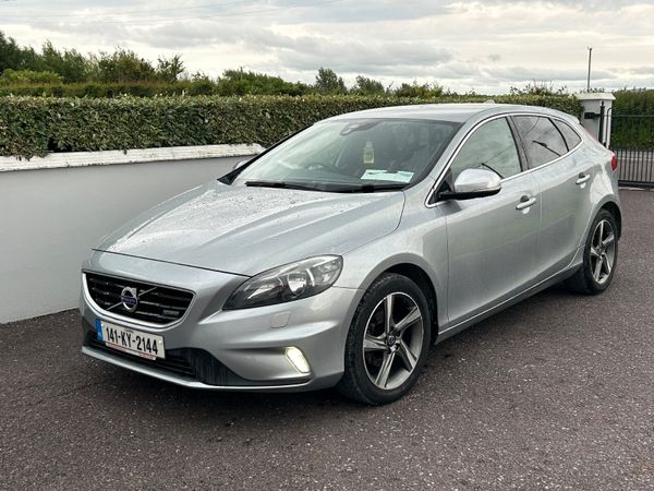 Volvo V40 Hatchback, Diesel, 2014, Silver