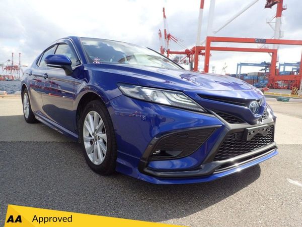 Toyota Camry Saloon, Hybrid, 2021, Blue