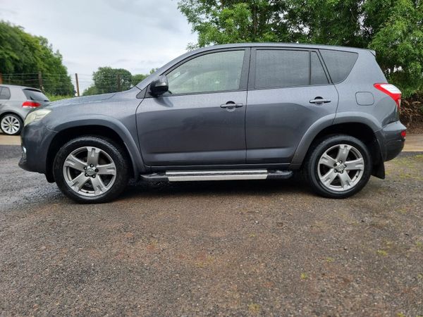 Toyota RAV4 SUV, Diesel, 2011, Grey