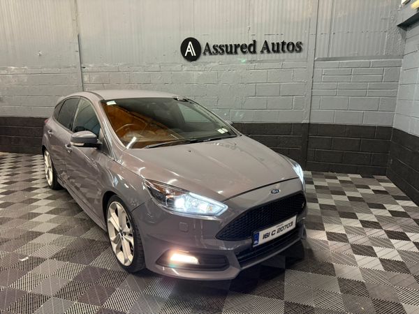 Ford Focus Hatchback, Diesel, 2016, Grey