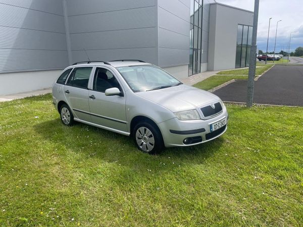 Skoda Fabia Estate/Jeep, Petrol, 2007, Silver
