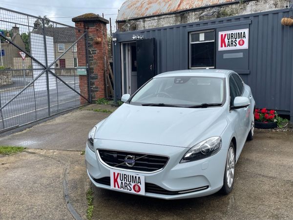 Volvo V40 Hatchback, Petrol, 2014, Blue