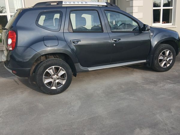 Dacia Duster SUV, Diesel, 2015, Grey