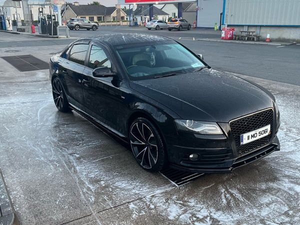 Audi A4 Saloon, Diesel, 2011, Black