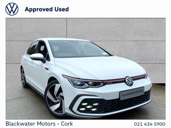 Volkswagen Golf Hatchback, Petrol, 2021, White