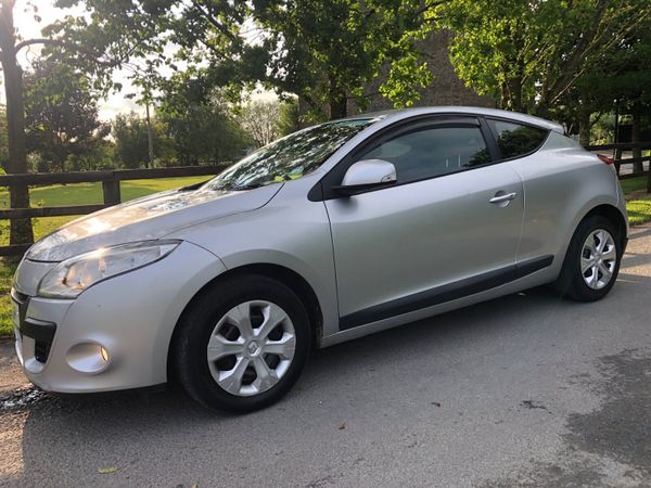 Renault Megane Coupe, Diesel, 2012, Silver