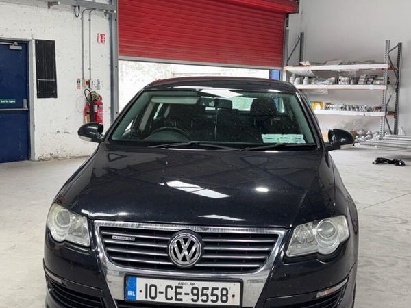 Volkswagen Passat Saloon, Diesel, 2010, Black