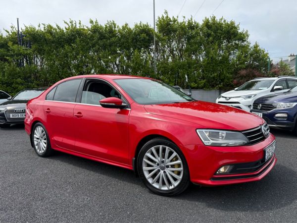 Volkswagen Jetta Saloon, Diesel, 2016, Red