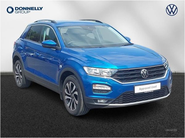Volkswagen T-Roc , Petrol, 2021, Blue
