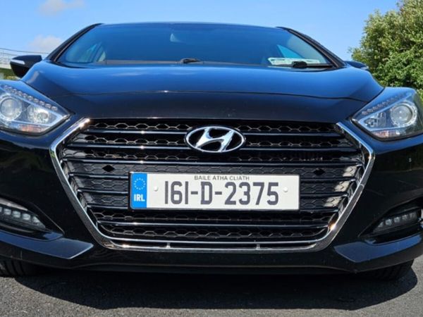 Hyundai i40 Saloon, Diesel, 2016, Black
