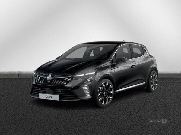 Renault Clio , Petrol, 2025, 
