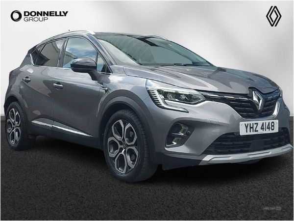 Renault Captur , Petrol, 2021, Grey