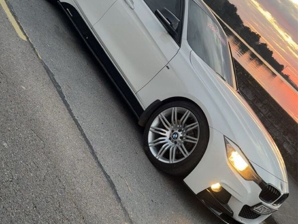 BMW 3-Series Saloon, Diesel, 2013, White