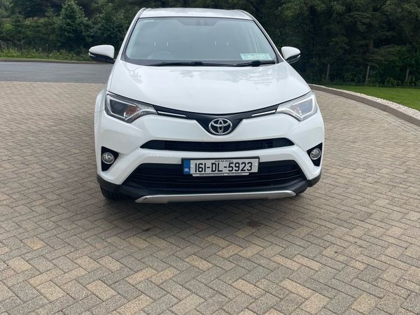 Toyota RAV4 SUV, Diesel, 2016, White