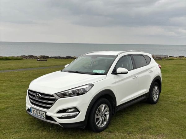 Hyundai Tucson SUV, Diesel, 2015, White