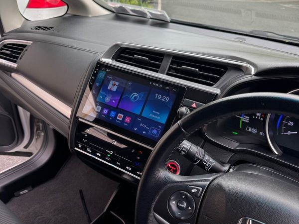 Honda Fit Hatchback, Petrol Hybrid, 2018, White