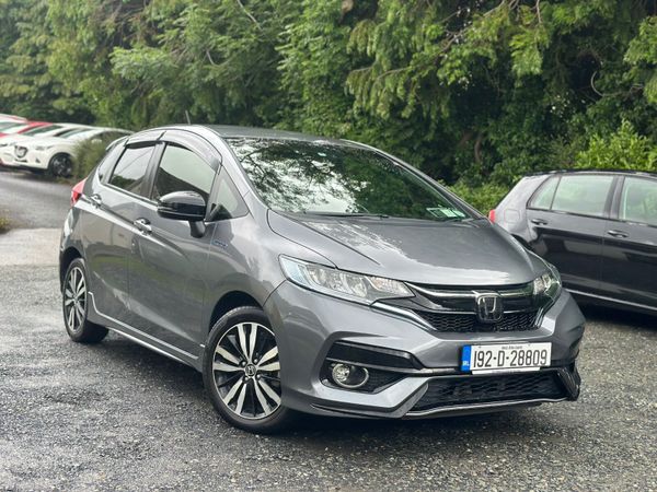 Honda Fit Hatchback, Petrol Hybrid, 2019, Grey