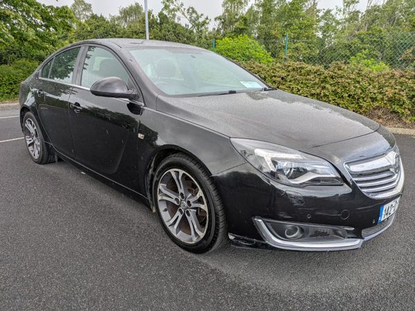 Opel Insignia Hatchback, Diesel, 2014, Black
