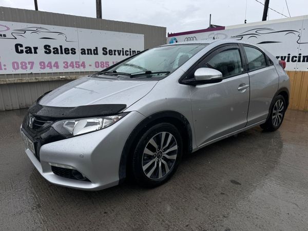 Honda Civic Hatchback, Diesel, 2014, Silver