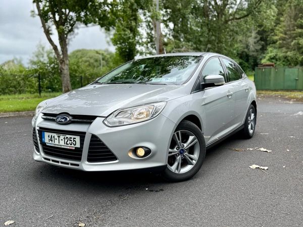 Ford Focus Saloon, Diesel, 2014, Silver