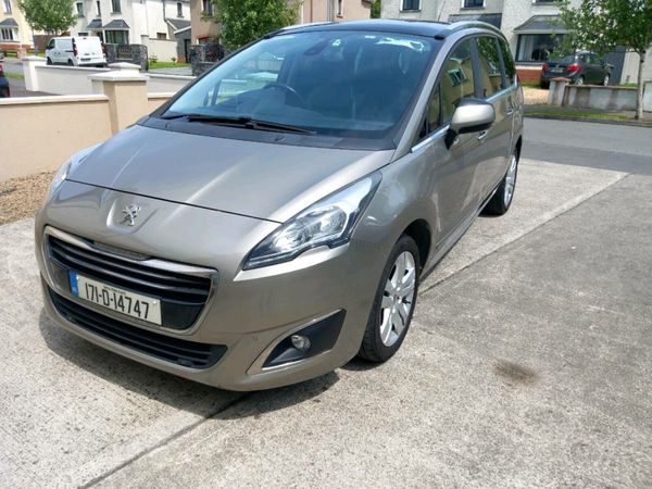 Peugeot 5008 MPV, Diesel, 2017, Grey