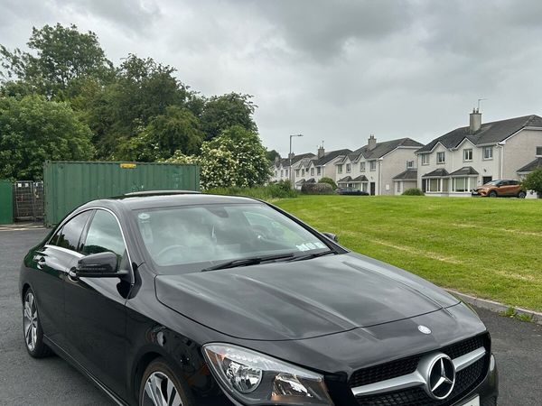 Mercedes-Benz CLA Saloon, Diesel, 2017, Black
