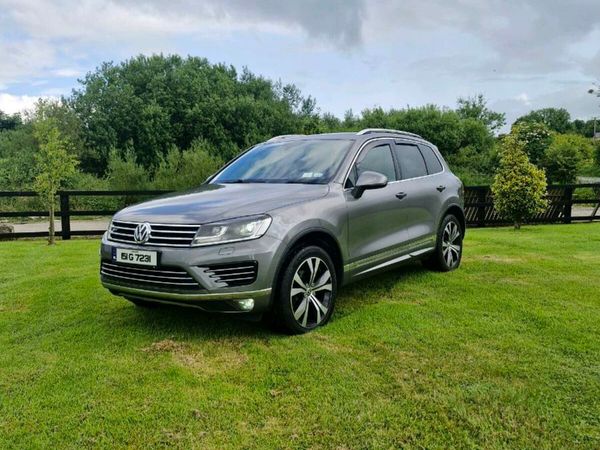 Volkswagen Touareg SUV, Diesel, 2015, Grey