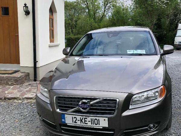 Volvo S80 Saloon, Diesel, 2012, Grey