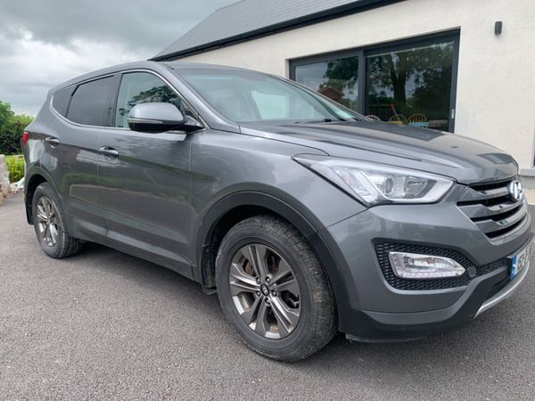 Hyundai Santa Fe SUV, Diesel, 2015, Silver