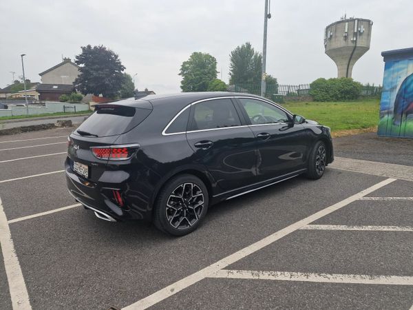 Kia Ceed Hatchback, Petrol, 2022, Black