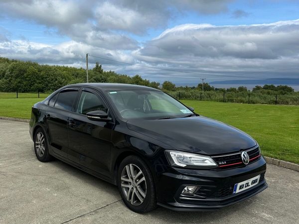 Volkswagen Jetta Saloon, Diesel, 2016, Black