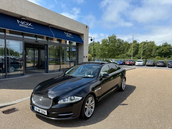 Jaguar XJ Saloon, Diesel, 2013, Black
