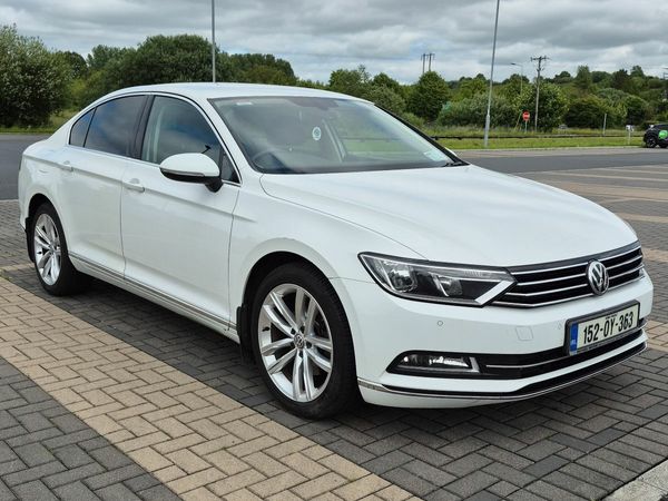 Volkswagen Passat Saloon, Diesel, 2015, White