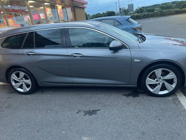 Opel Insignia Estate, Diesel, 2018, Grey