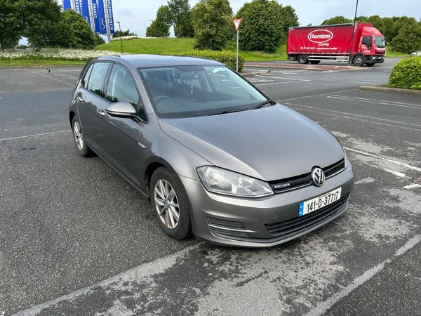 Volkswagen Golf Hatchback, Diesel, 2014, Grey