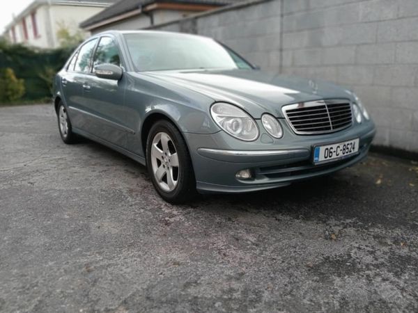 Mercedes-Benz E-Class Saloon, Petrol, 2006, Grey
