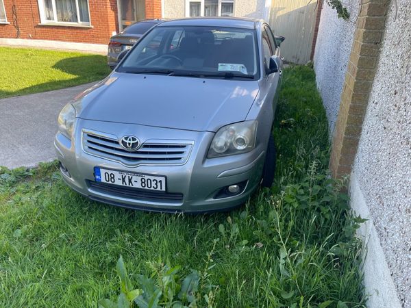 Toyota Avensis Hatchback, Diesel, 2008, Silver