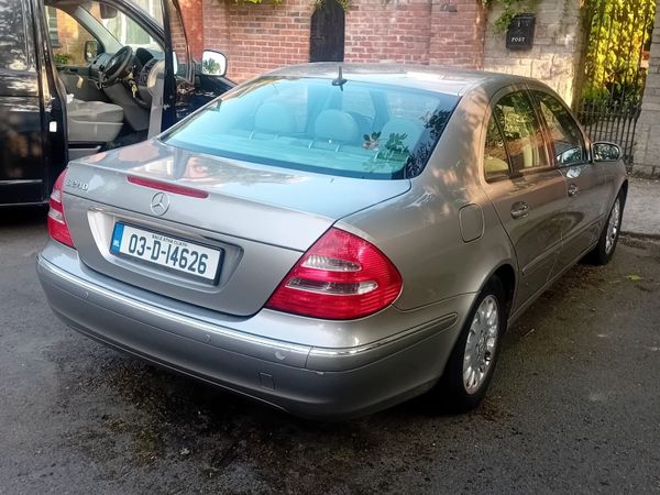 Mercedes-Benz E-Class Saloon, Petrol, 2003, Silver