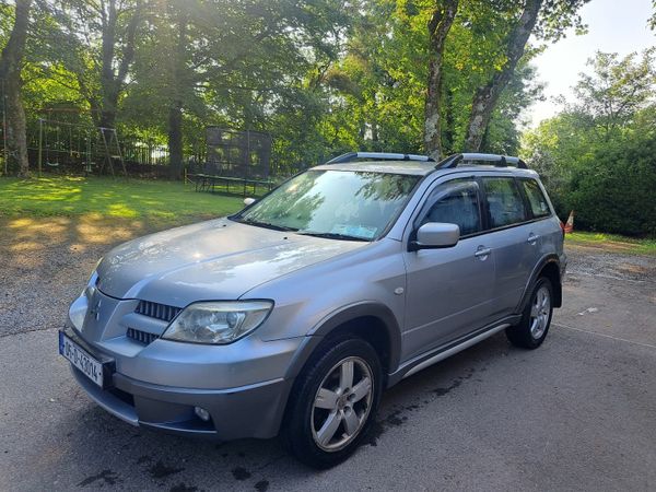 Mitsubishi Outlander SUV, Petrol, 2005, Silver