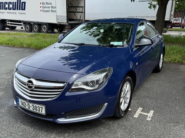 Opel Insignia Saloon, Diesel, 2014, Blue