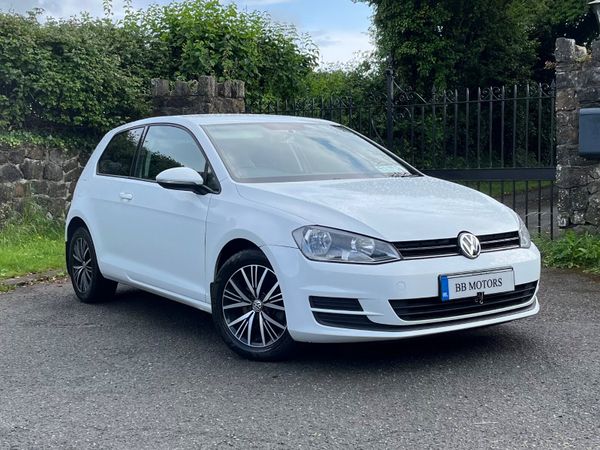 Volkswagen Golf Estate, Petrol, 2013, White