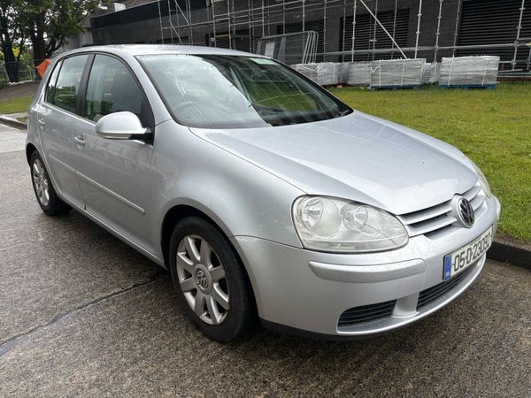 Volkswagen Golf Hatchback, Petrol, 2005, Silver