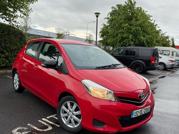 Toyota Yaris Hatchback, Diesel, 2013, Red
