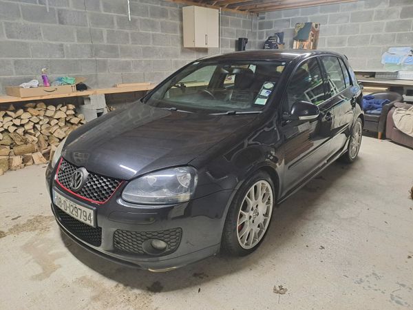 Volkswagen Golf Hatchback, Petrol, 2008, Black