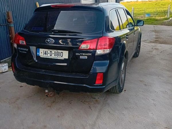 Subaru Outback Estate, Diesel, 2014, Blue