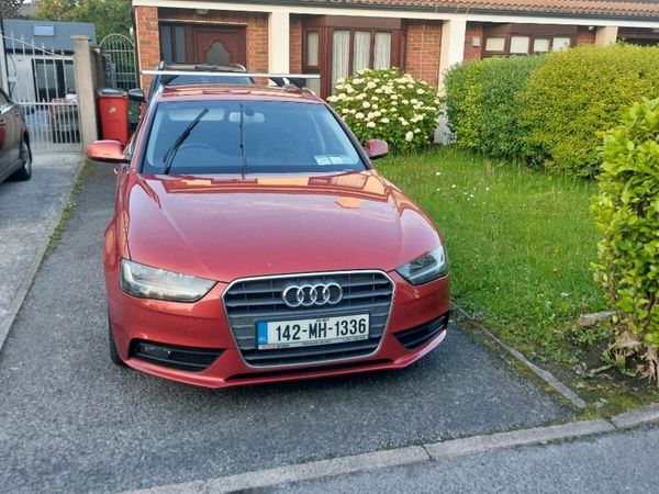 Audi A4 Estate, Diesel, 2014, Red