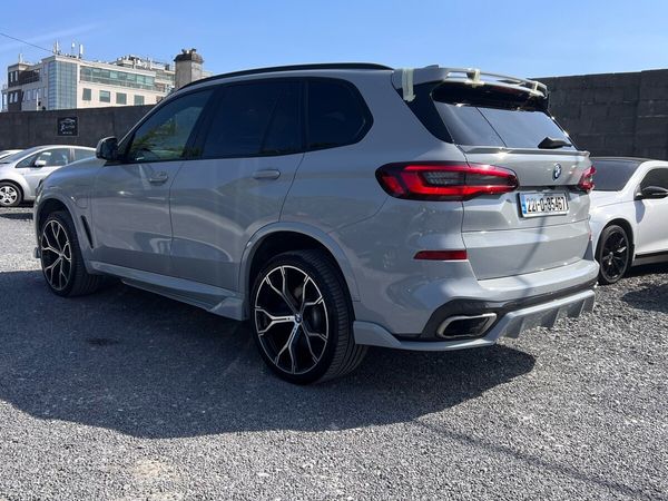 BMW 5-Series Estate, Diesel, 2013, Black