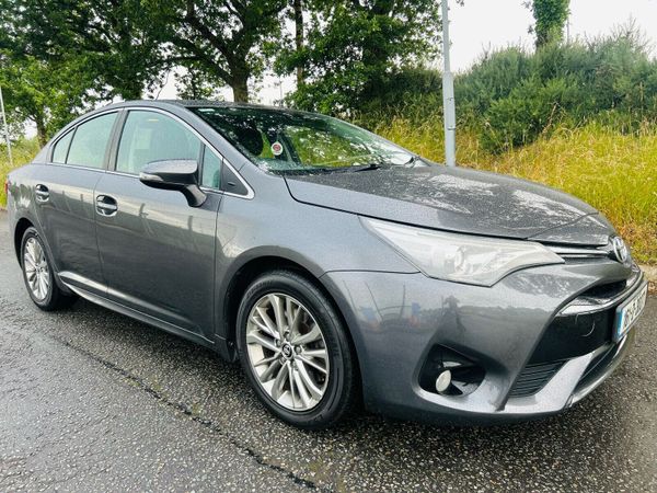 Toyota Avensis Saloon, Diesel, 2016, Grey