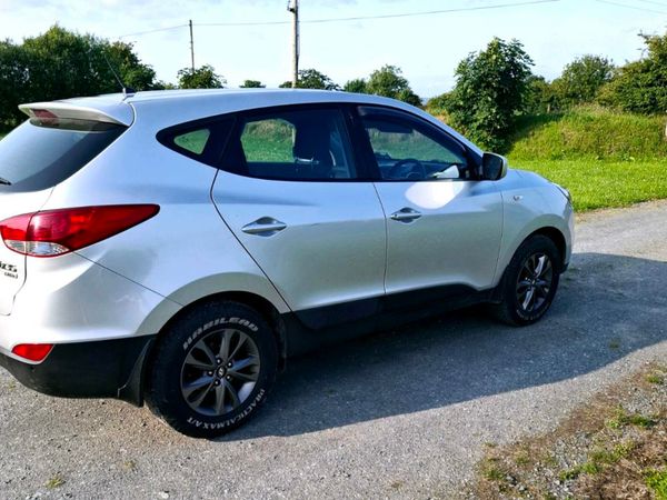 Hyundai ix35 SUV, Diesel, 2014, Silver
