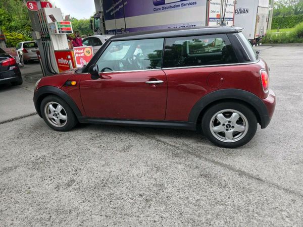 Mini One Hatchback, Petrol, 2007, Red